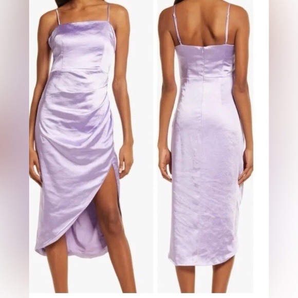 Elliatt Dresses & Skirts - Elliatt size medium Casey Ruched Asymmetric‎ Hem Dress Lilac Satin